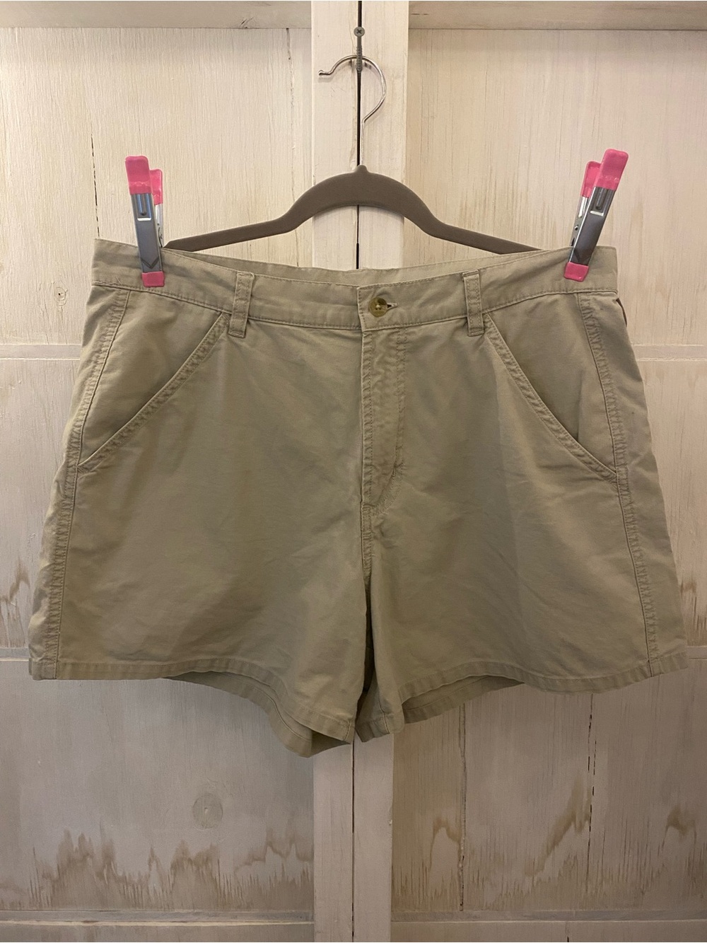 Columbia Women's Light Khaki Bermuda Shorts